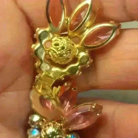 JULIANA gorgeous pink and borealis rhinestones and gold earrings - Picture 4 of 4